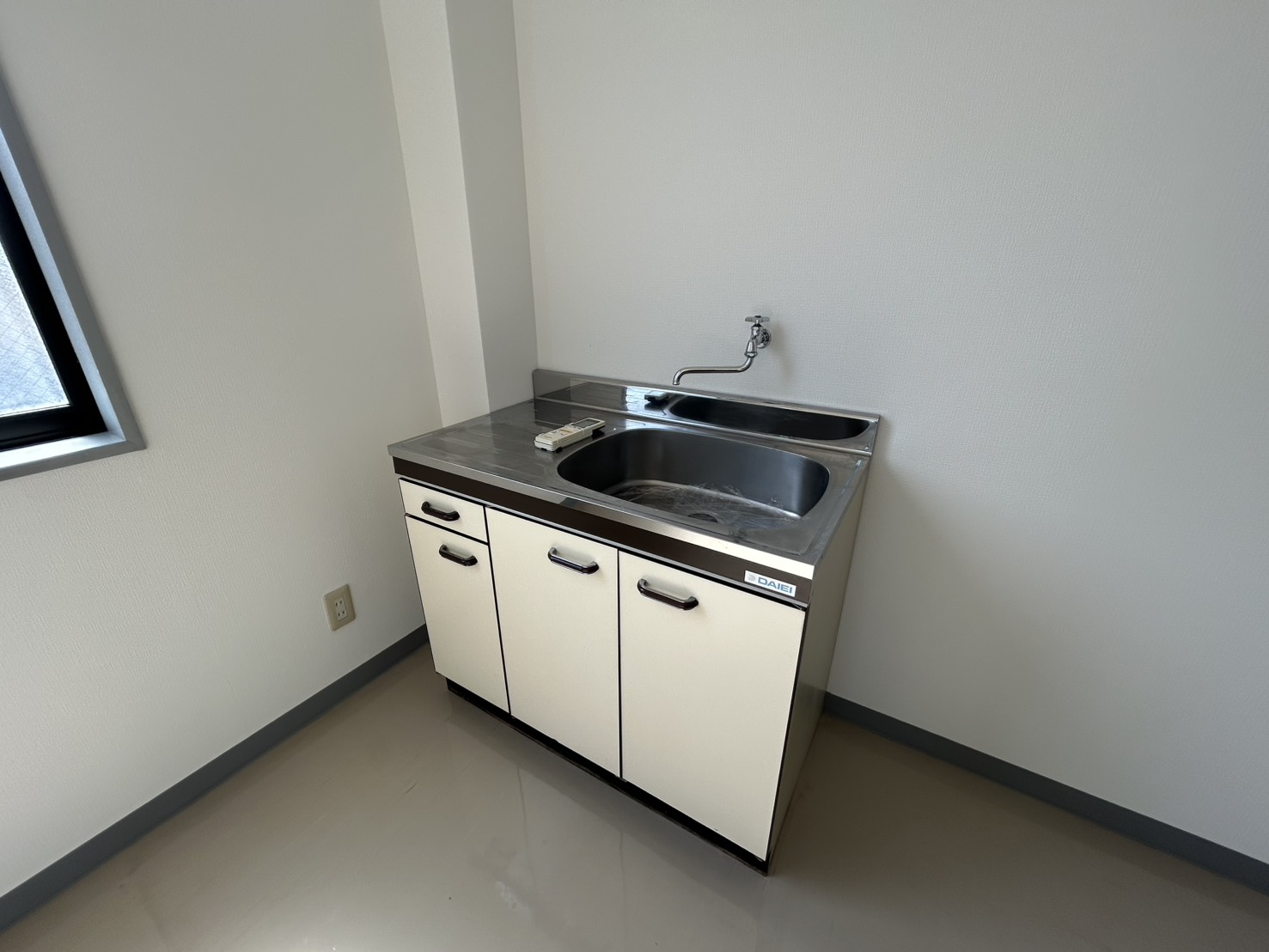 設備 給湯・収納まわり 1