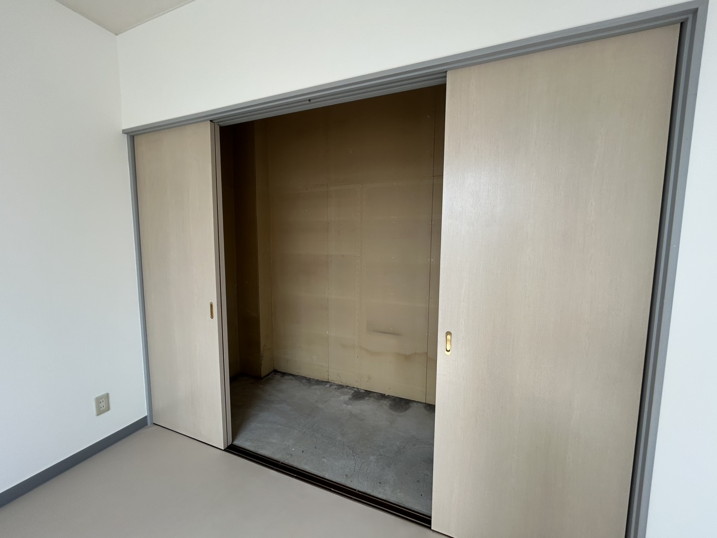 設備 エアコンまわり