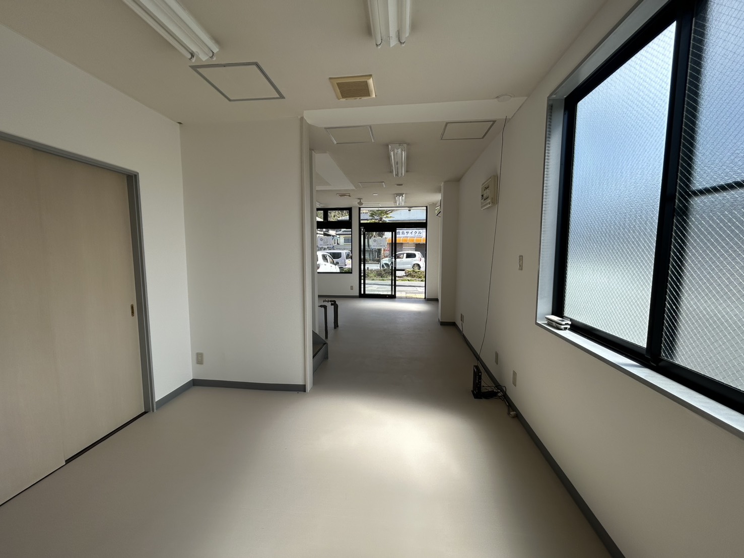 設備 防犯カメラ・天井設備