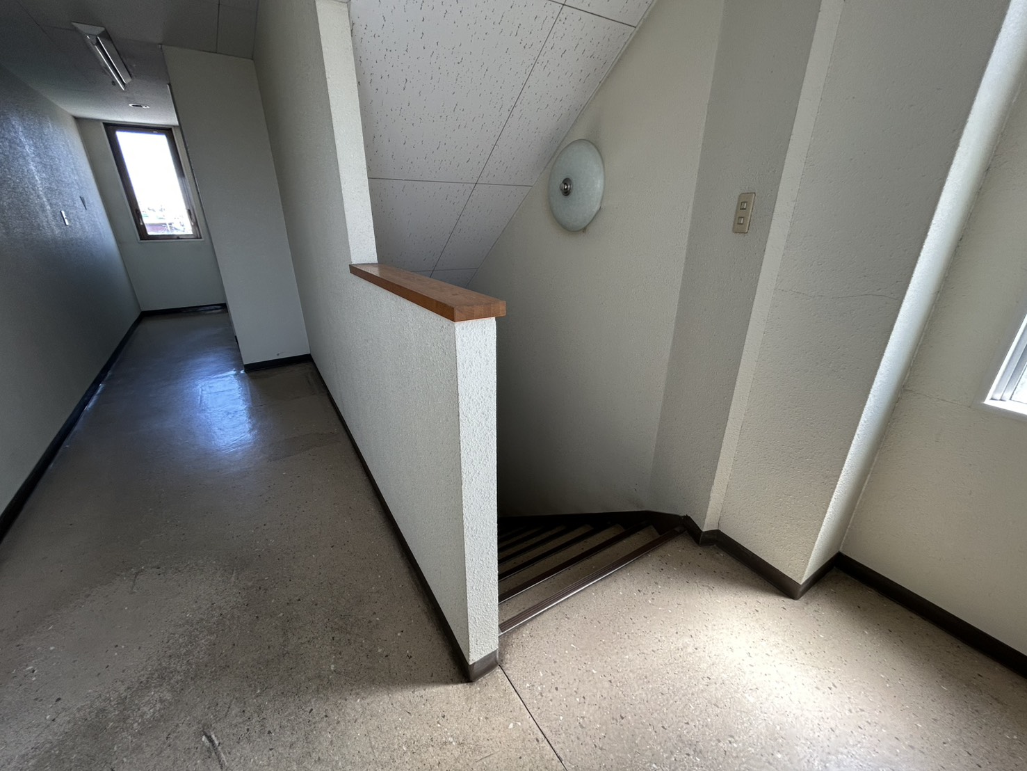 共用部 入口付近